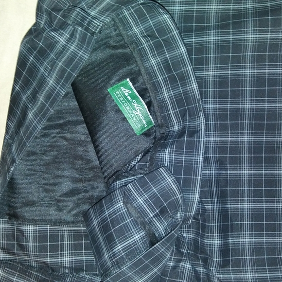 3 pair golf style shorts - Picture 6 of 8